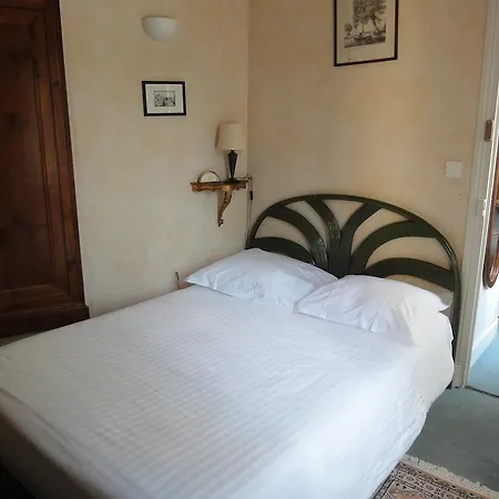 Bed & Breakfast La Maison De Gisele 3*